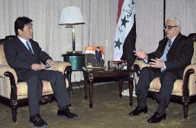 Koizumi envoy Motegi meets Iraqi deputy premier Aziz